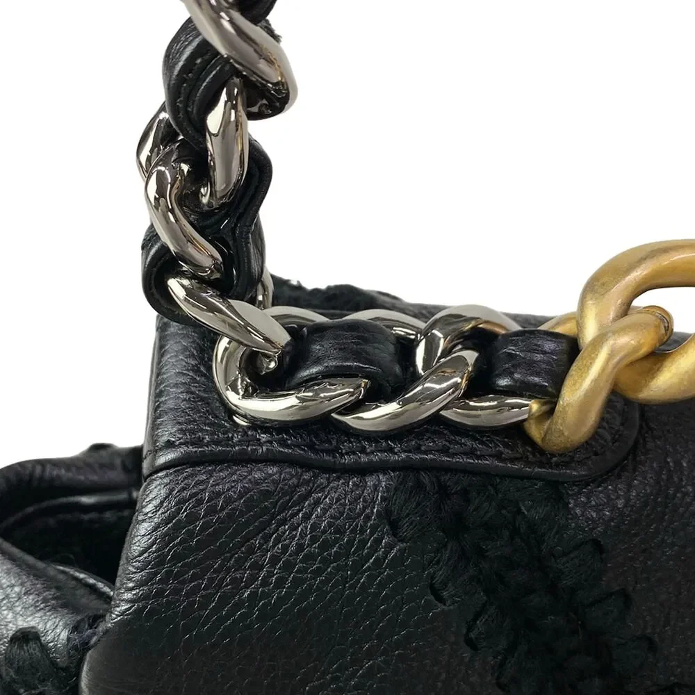 Chanel 19 Shoulder Bag AS1160